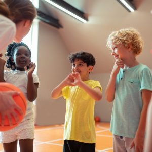 Kindersport über de Krankenkasse Sara Hoffmann Natürlich bewegt